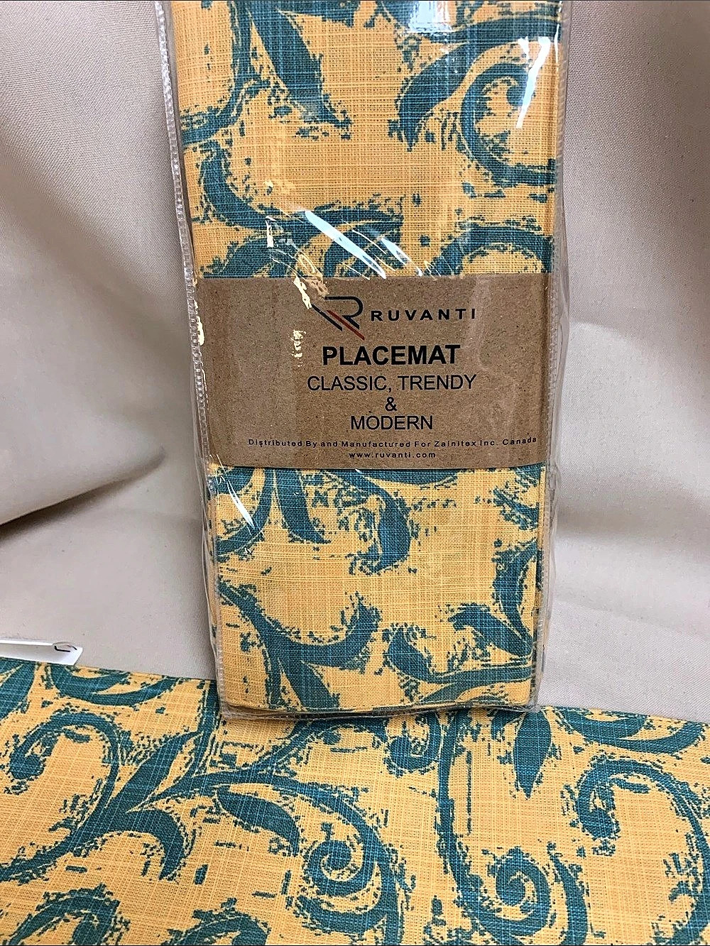 Ruvanti Vine Spirals Placemat Set Paisley Placemat Yellow & Blue NWT